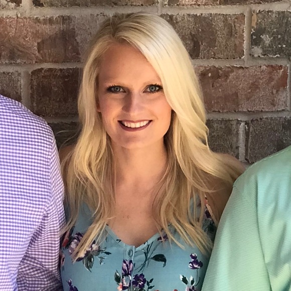 Meet your Posher, Jentry - Picture 1 of 1